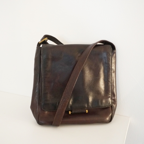 Bianci Handbags - VTG! Bianci by Madi Claire Buffalo Leather Purse